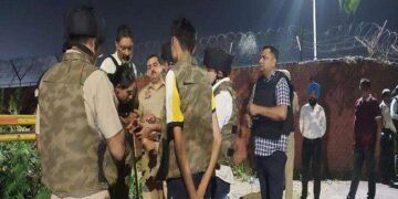 टिफिन बम