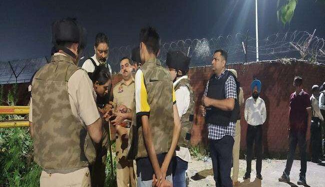 टिफिन बम