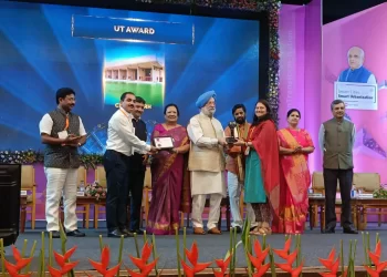 CEO Chandigarh Smart City receives ISAC Award 2020