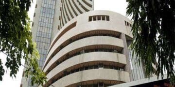 LIC-IPO