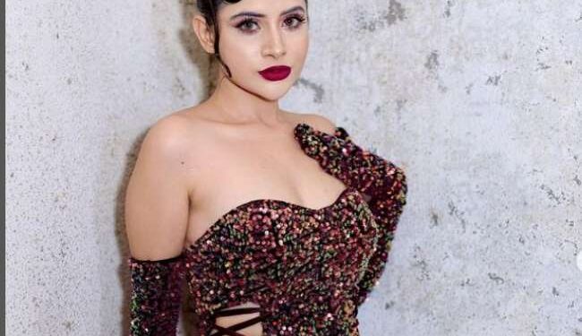 उर्फी जावेद