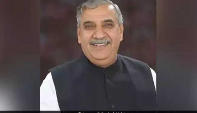 विपक्ष आपके समक्ष