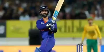 दिनेश कार्तिक