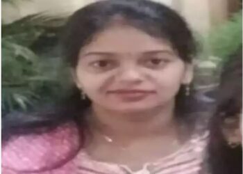 महिला शिक्षक