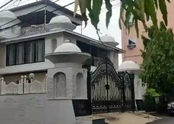 कंस्ट्रक्शन