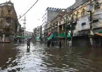 भारी बारिश