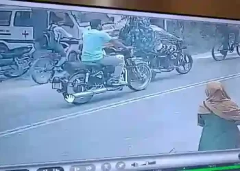 दिनदहाड़े छात्रा के अपहरण का प्रयास, दहशत में परिवार