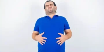 पेट फूलने