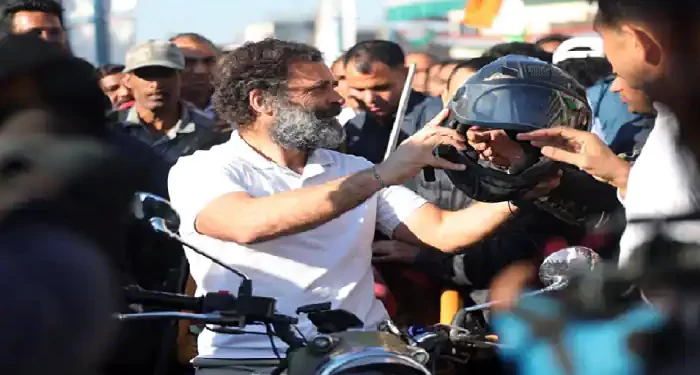 Rahul Gandhi decided to contest again