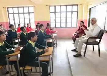 Governor Rajendra Vishwanath Arlekar