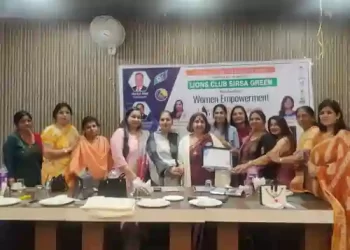 Stree Shakti Ko Salaam