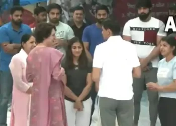 Wrestlers protesting