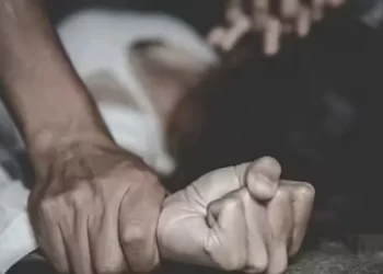 Obsence pictures viral