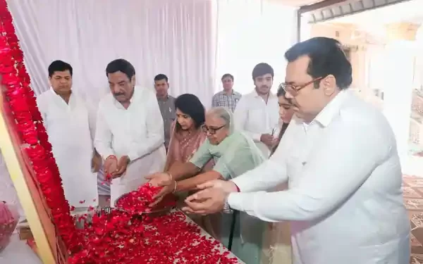 Electricity Minister Ranjit Singh