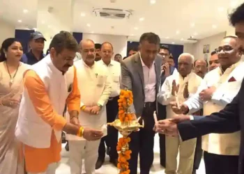 किसना डायमंड एंड गोल्ड ज्वेलरी