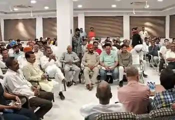 शिवरात्रि पर कार्यक्रम को लेकर श्री बाबा तारा कुटिया परिसर में बैठक का आयोजन।