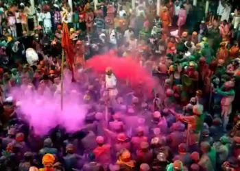 How and When to Celebrate Holi in 2026
