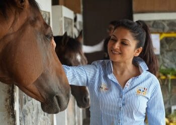 Bollywood Star Bhagyashree Supports World Animal Protection's Call to End Elephant Rides at Amer Fort in Jaipur